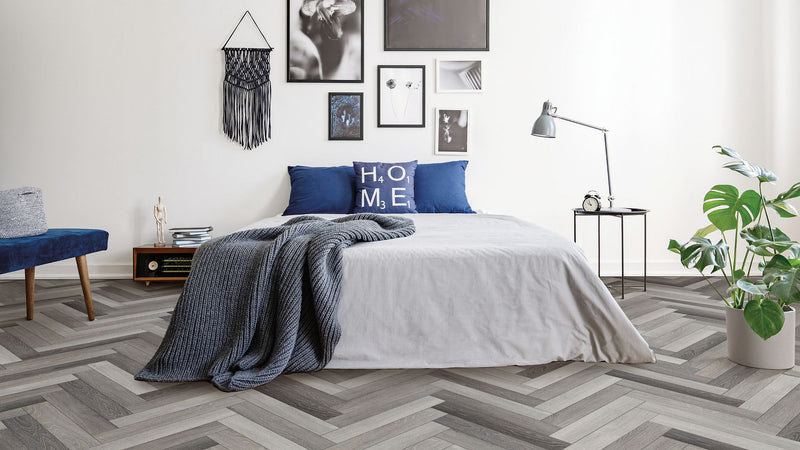 Pro Plus ENH Herringbone - Antioch Oak